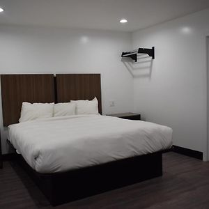 Zimmer mit Kingsize-Bett